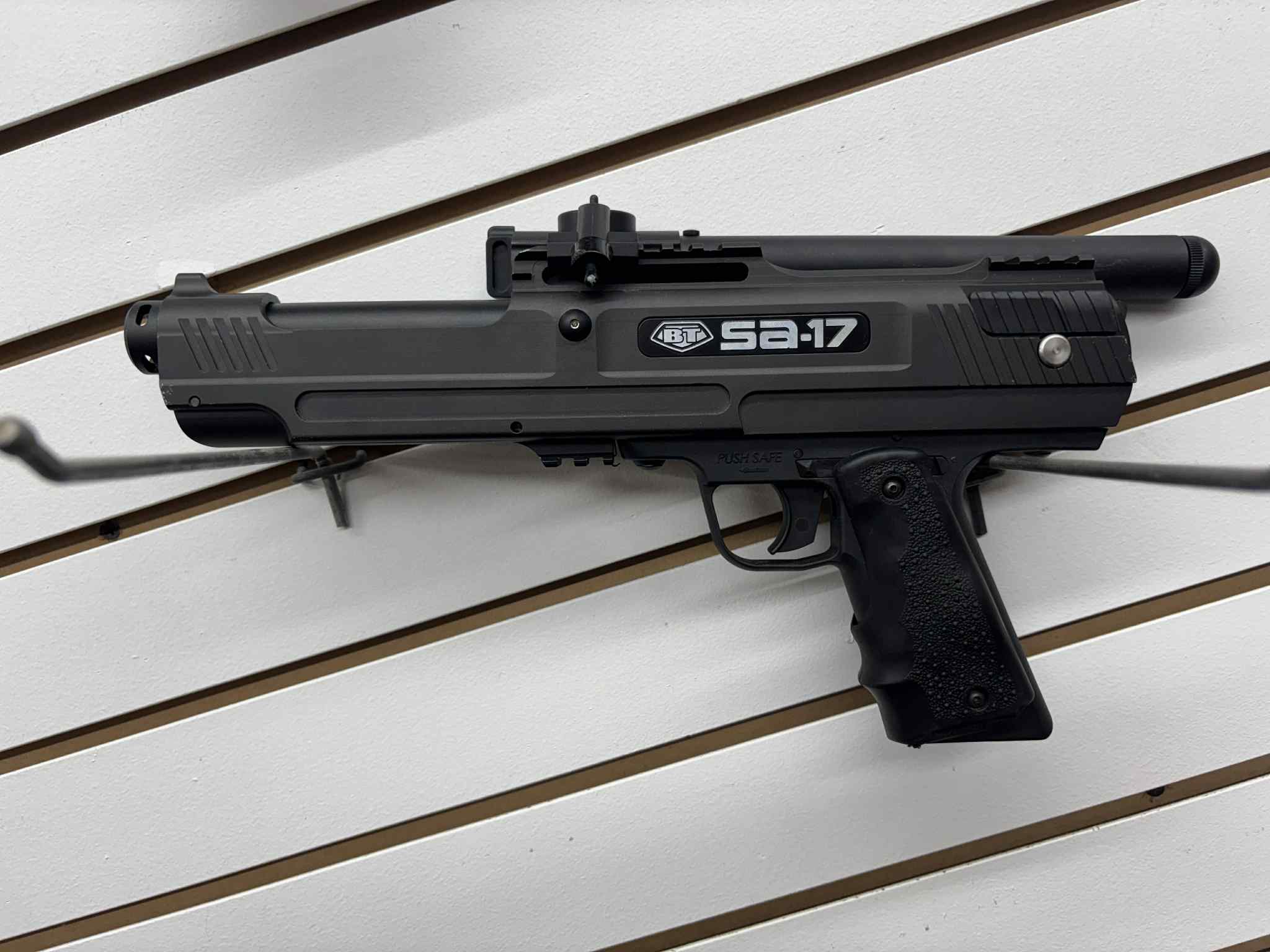 BT SA-17 Paintball Gun - Usagé
