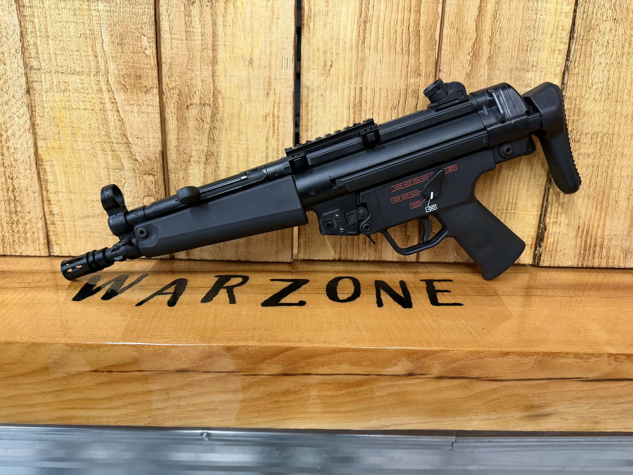 Elite Force H&K MP5 SMG AEG Airsoft Gun - Usagé
