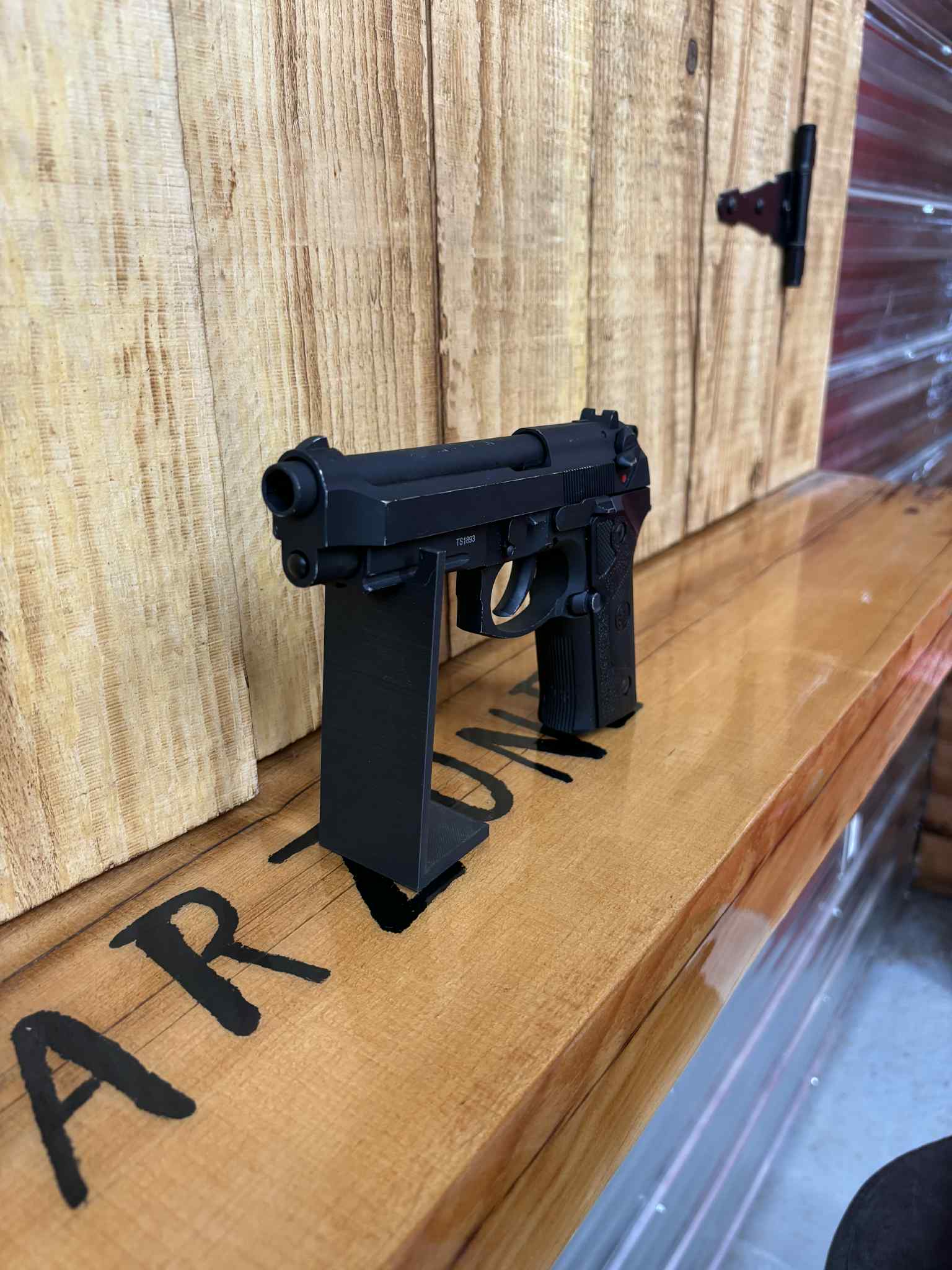 SRC SR92 A1 CO2 Airsoft Pistol - Usagé